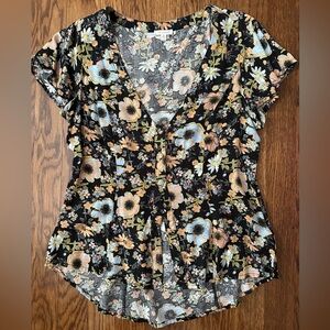 En Creme Black Floral Blouse